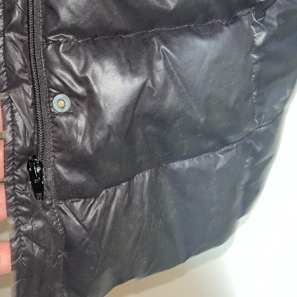 Guess Puffer Jacket - Picture 5 of 5